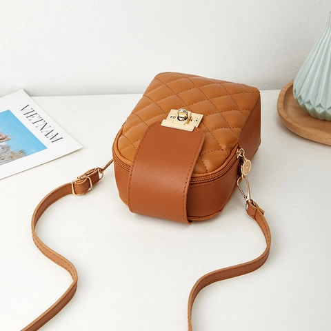 Quilted Crossbody Bag PU Leather Mini Phone Purse With Golden Metal Lock Adjustable Strap Solid Color For Women