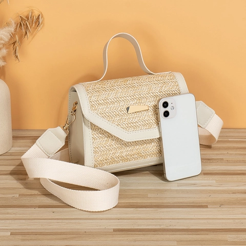 Damen Stroh Gewebte Handtasche PU Leder Patchwork Umhängetasche Mit Breitem Gurt Sommer Strand Urlaub Stil