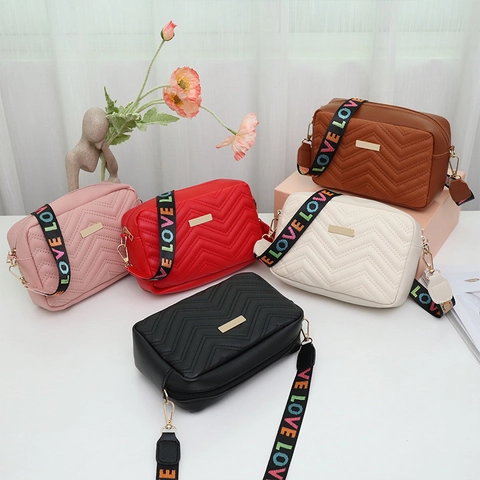 Women Quilted Crossbody Camera Bag PU Leather Chevron Pattern Wide Colorful Love Letter Strap Fashion Shoulder Purse
