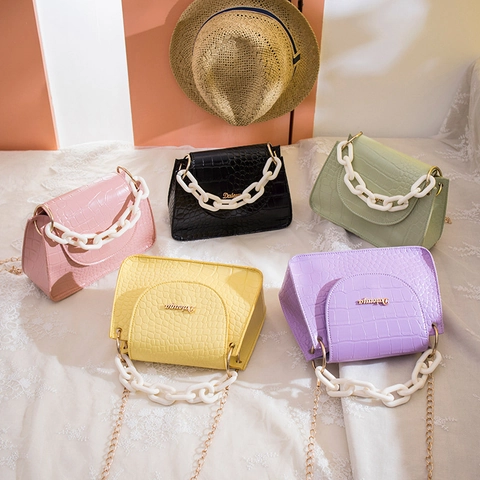 Women Crocodile Pattern Crossbody Bag PU Leather White Acrylic Chain Metal Strap Small Square Flap Handbag
