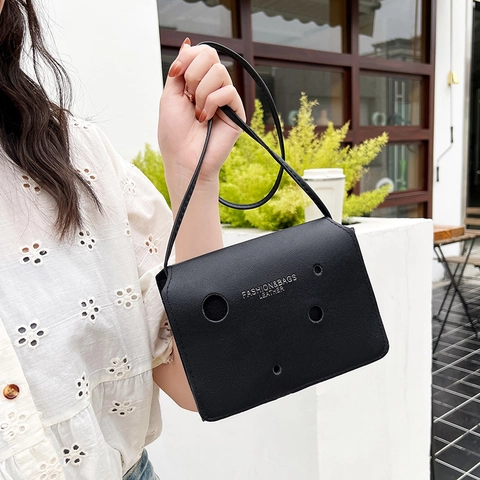 Women PU Leather Crossbody Bag Fashion Hollow Out Cheese Hole Small Square Shoulder Bag Daily Streetwear Casual Purse