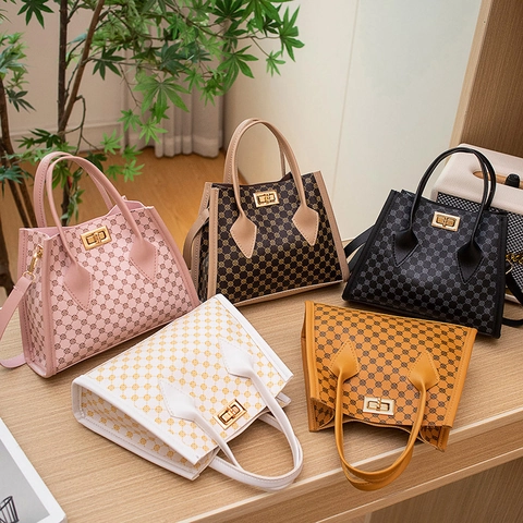 Dames Handtas PU Leer Retro Geometrische Print Monogram Goud Slot Handvat Schoudertas