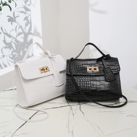 Mini Crossbody Bag For Women PU Leather Crocodile Pattern Handbag With Gold Metal Lock Single Handle Elegant Fashion