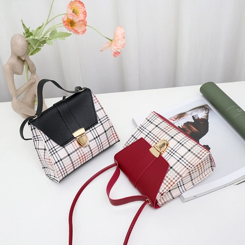 Plaid Patchwork Handbag PU Leather Small Square Crossbody Bag With Gold Metal Lock Vintage Elegant For Women Daily Use