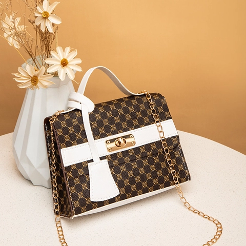 Women's Vintage Monogram Print Small Square Bag With Metal Chain Strap PU Leather Contrast Color Handbag Crossbody Bag
