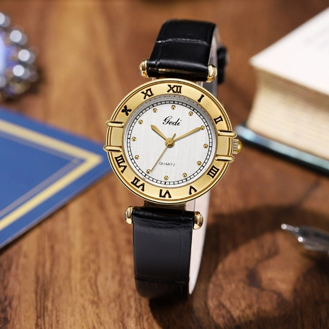 Women Quartz Watch With Leather Strap And Alloy Case Vintage Roman Numeral Dial Waterproof Elegant Retro Wristwatch