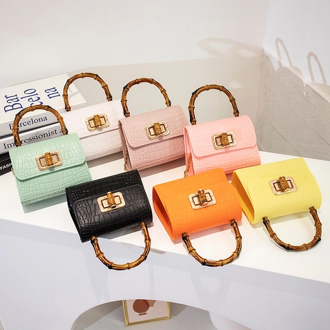 Dames Mini Schoudertas Met Krokodillenpatroon Bamboe Handvat En Gouden Ketting Jelly PVC Crossbody Handtas