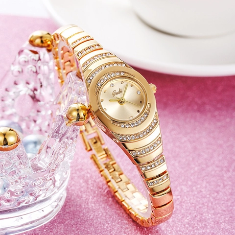 Montre Femme Quartz Ornée De Strass Élégante Montre Bracelet Étanche Luxe Style Vintage Montre Analogique Pour Femme