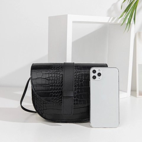 Dames Crossbody Tas Zadeltas PU Leer Krokodillenpatroon Kleine Halfronde Schoudertas Magneetsluiting Elegant