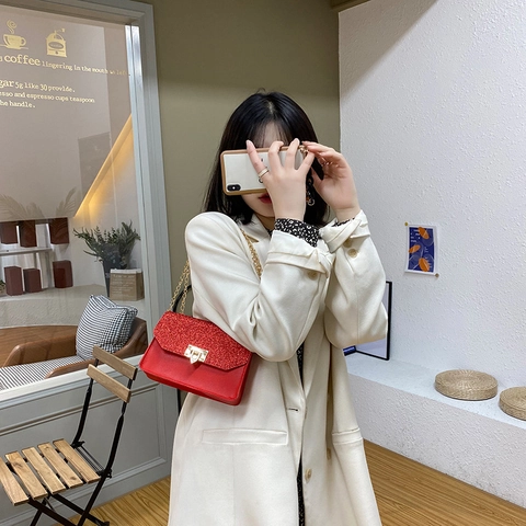 Women Shoulder Bag Sequin Glitter PU Leather Chain Strap Small Square Crossbody Flip Lock Elegant Fashion Lady Travel
