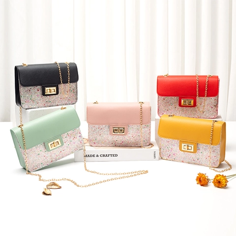 Women Crossbody Bag Sequin Glitter PU Leather Small Square Shoulder Purse With Golden Chain Strap And Twist Lock Fashion