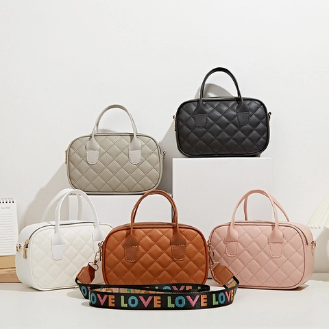 Quilted Shoulder Bag PU Leather Women Handbag With LOVE Letter Wide Strap Casual Top Handle Crossbody Purse