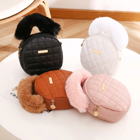 Borsa A Tracolla Rotonda In Pelle PU Trapuntata Con Manico In Peluche E Catena In Metallo Borsa A Mano Moda Donna