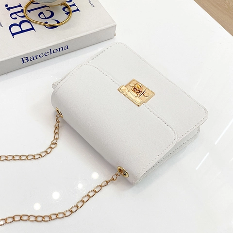 Women Small Square Crossbody Bag PU Leather Golden Metal Lock Chain Strap Minimalist Fashion Shoulder Bag Trendy