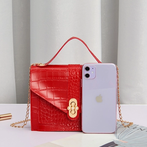 Women Crocodile Pattern PU Leather Shoulder Bag With Artificial Pearl Buckle And Chain Strap Mini Square Crossbody Handbag