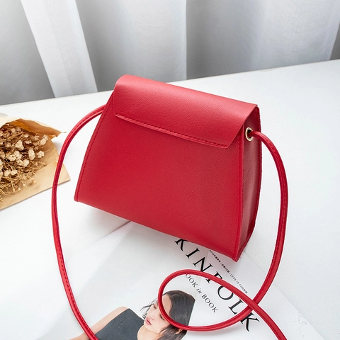 Women Small Square Shoulder Crossbody Bag PU Leather Flip Cover Metal Lock Minimalist Elegant Daily Purse