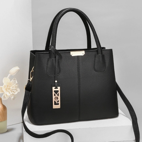 Retro Women Handbag Large Capacity Litchi Grain PU Leather Shoulder Bag Gold Hardware Metal Pendant Vintage Tote