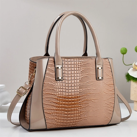 Women Crocodile Pattern Glossy PU Leather Handbag Large Capacity Crossbody Shoulder Bag Gold Hardware Stylish Professional