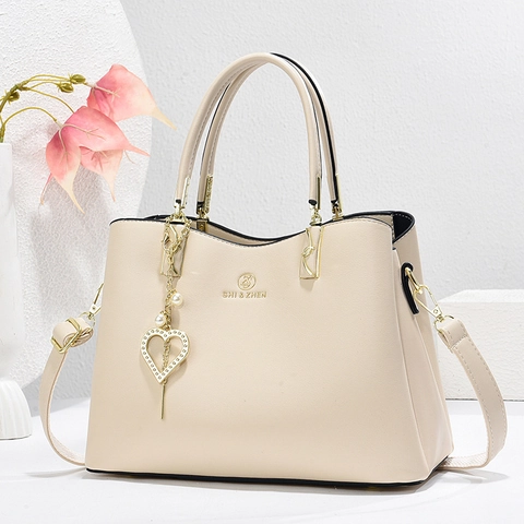Women Handbag PU Leather Tote Crossbody Bag With Heart Artificial Pearl Pendant Gold Hardware Elegant Large Capacity Shoulder Purse