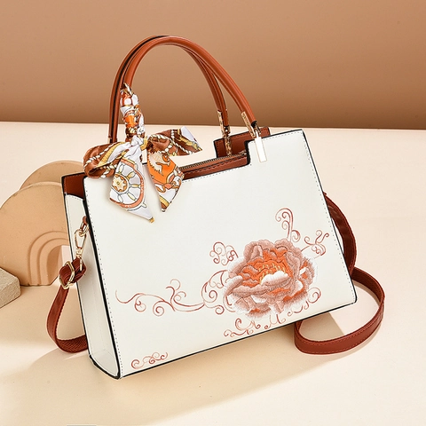 Elegante Borsa Ricamata Da Donna In Pelle PU Tote Floreale Con Sciarpa Di Raso Decorativa Borsa A Tracolla Matrimonio Festa