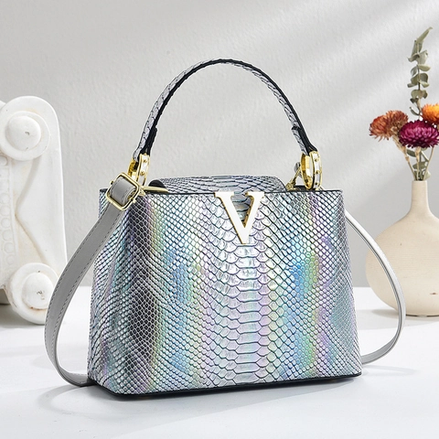 Bolso Elegante Para Mujer Patrón Cocodrilo Cuero PU Hebilla Metal V Bolso Hombro Bandolera Estampado Serpiente Moda