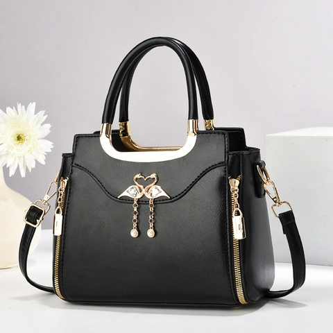 Retro PU Leather Handbag For Women With Swan Heart Charm Elegant Crossbody Commute Bag Decorative Side Zipper