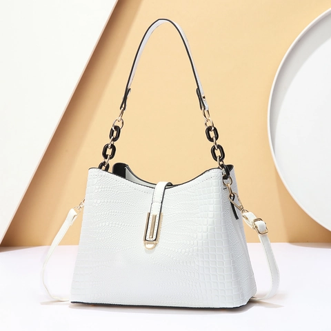 Elegant Women Shoulder Crossbody Bag PU Patent Leather Crocodile Pattern Metal Chain Triple Layer Versatile Fashion Handbag