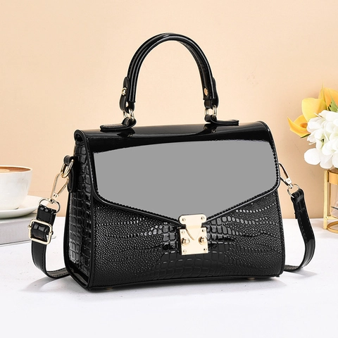 Women Crocodile Embossed Shoulder Bag Patent Leather Flap Top Handle Crossbody Purse With Gold Metal Lock Elegant