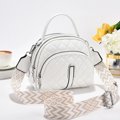 Women's Fashion Quilted Rhombic Bucket Bag Multilayer Handbag Versatile Shoulder Crossbody Bag With Wide Geometric Strap