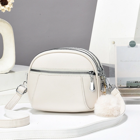 Sac Bandoulière Femme Cuir PU Texture Litchi Multi Compartiments Sac À Épaule Pour Téléphone Portable Pompon Mode