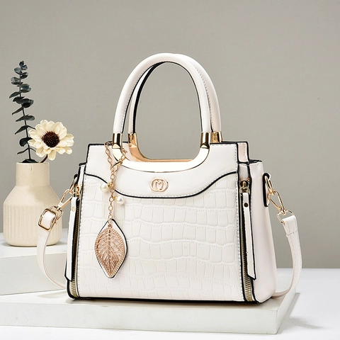 Borsa Da Donna Alla Moda In Pelle PU Motivo Coccodrillo Con Pendente Foglia Perla Artificial Borsa A Tracolla Elegante Trendy