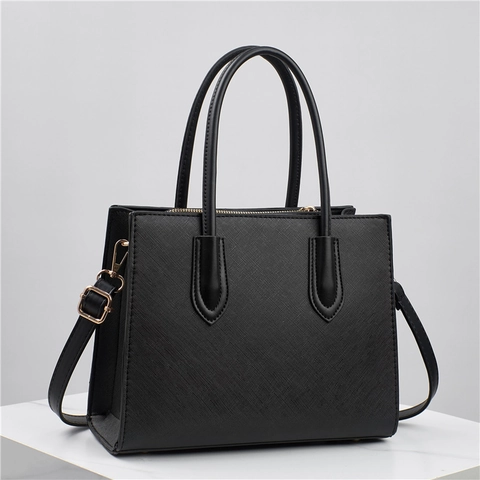 Large Capacity Saffiano PU Leather Tote Bag For Women Elegant Work Office Handbag With Adjustable Strap Gold Hardware