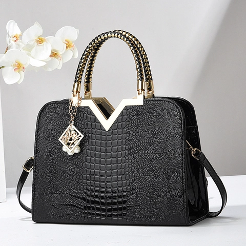 Crocodile Pattern PU Leather Handbag Women Large Capacity Tote Bag With Woven Handle Gold V-Metal Accent Artificial Pearl Charm