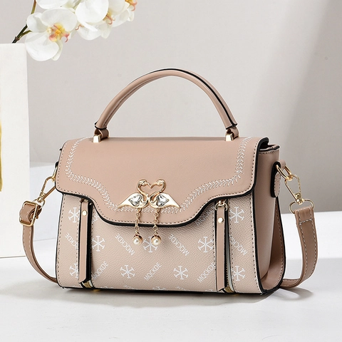 Women Monogram Print Shoulder Bag PU Leather Swan Buckle Top Handle Crossbody Purse With Artificial Pearl Pendant Retro Fashion
