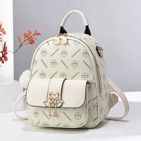 Mini Zaino Da Donna In Pelle PU Con Stampa Monogramma Fibbia A Cigno E Ciondolo In Pelliccia Zainetto Retrò
