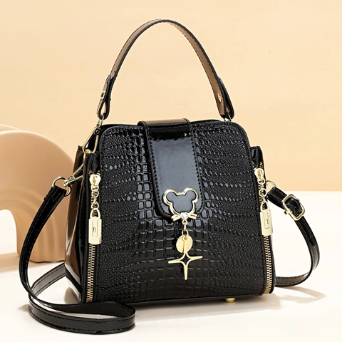 Bucket Bag Mit Krokodilprägung Für Damen Glänzende PU Leder Handtasche Umhängetasche Goldene Hardware Sternanhänger Elegant