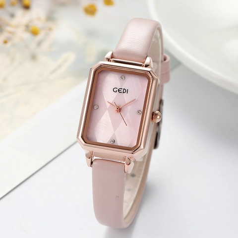Montre À Quartz Mode Pour Femmes Boîtier Rectangulaire En Alliage Bracelet En Cuir Strass Étanche Élégant Style Vintage