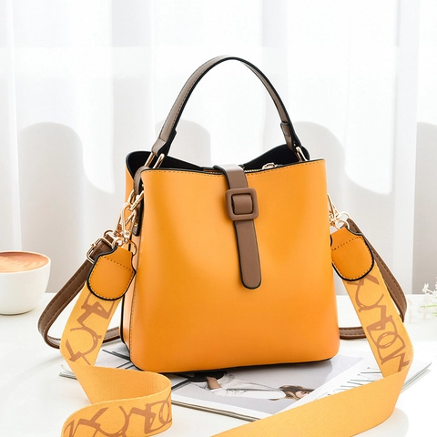 Women Bucket Bag PU Leather Handbag With Wide Strap Large Capacity Shoulder Crossbody Purse