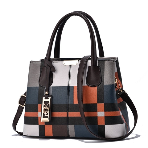 Borsa A Mano Da Donna Pelle PU Grande Capacità Patchwork Griglia Borsa A Spalla Borsa Tracolla Tote Con Pendente In Metallo