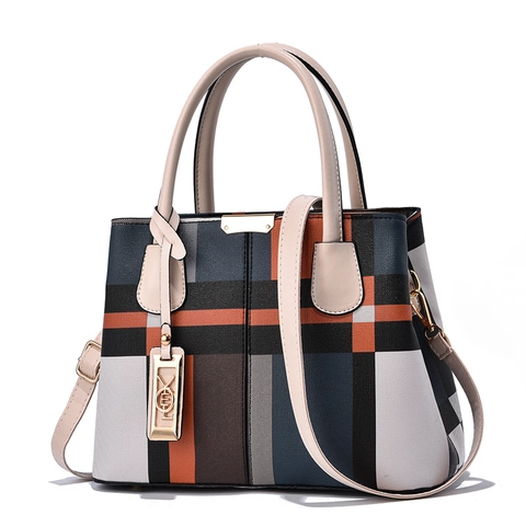Borsa A Mano Da Donna Pelle PU Grande Capacità Patchwork Griglia Borsa A Spalla Borsa Tracolla Tote Con Pendente In Metallo