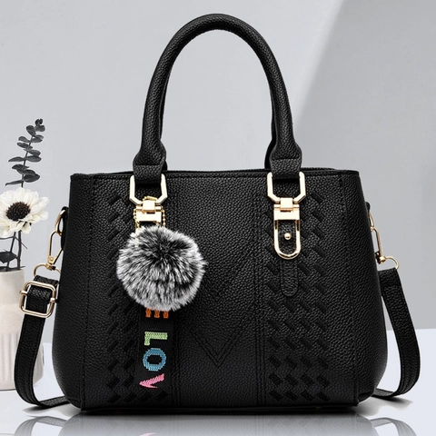 Damen PU Leder Handtasche Mit V-Stich Gewebte Textur Abnehmbarem Schultergurt Und Pompon Anhänger