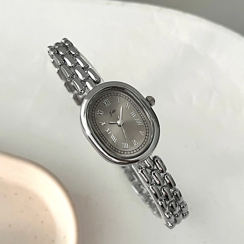 Orologio Al Quarzo Elegante Da Donna Quadrante Ovale Vintage Cinturino A Maglie In Lega Numeri Romani Da Polso Alla Moda