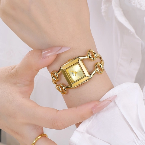 Orologio Da Polso Al Quarzo Elegante Da Donna Quadrante Quadrato In Lega Resistente All'acqua Gioielli Di Moda Di Lusso