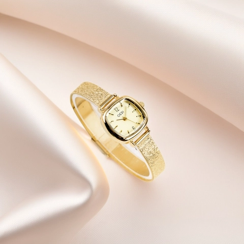 Elegant Women Quartz Watch Stainless Steel Mesh Band Alloy Case Waterproof Retro Square Dial Fashion Lady Timepiece