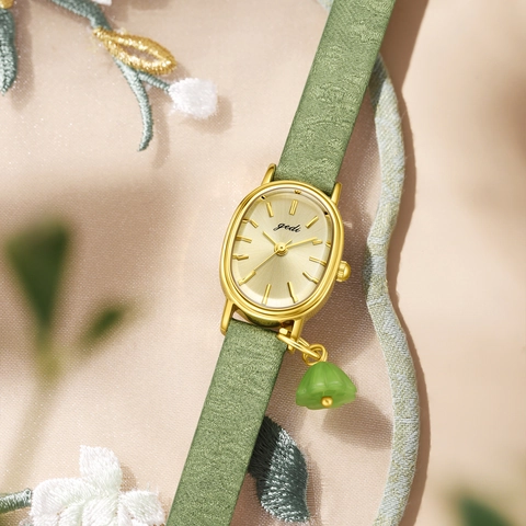 Women Quartz Watch Oval Gold Alloy Case Green Faux Leather Strap With Elegant Pendant Vintage Chinese Style Elegant Ladies Jewelry Wristwatch