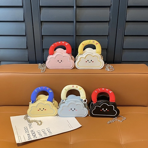 Kinder Cloud Shaped Handtasche PU Leder Mini Schulter Umhängetasche Mit Lächeln Stickerei Und Kette Riemen Für Mädchen