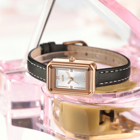 Women Rectangle Quartz Watch Vintage Elegant Alloy Case Leather Strap Waterproof Rhinestone Roman Numeral Wristwatch