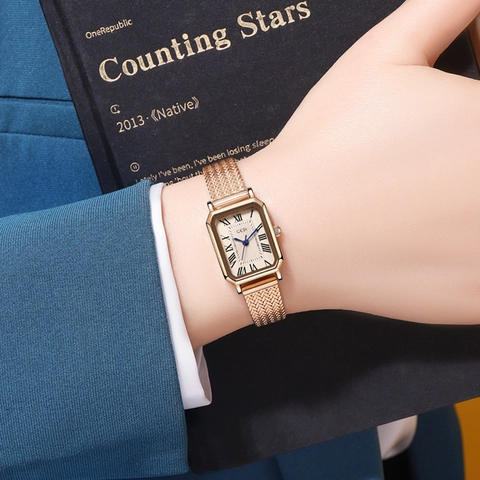 Orologio Al Quarzo Da Donna Cassa In Lega Rettangolare Quadrante Con Numeri Romani Cinturino In Maglia Di Acciaio Inossidabile Stile Vintage