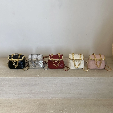 Mini Borsa A Tracolla Per Bambine Pelle PU Trapuntata Tracolla Catena Metallica Chiusura A Scatto Borsa Elegante