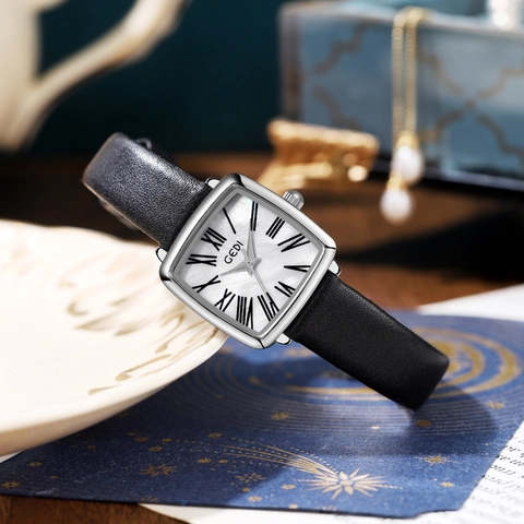 Women Quartz Watch Mother Of Artificial Pearl Square Dial Roman Numerals Leather Strap Elegant Retro French Style Waterproof Wristwatch